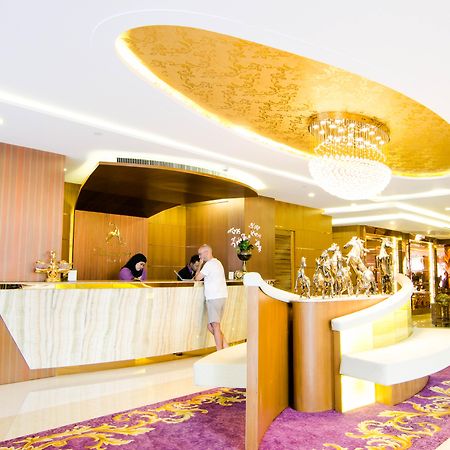 Amaranta Hotel Bangkok Exterior foto