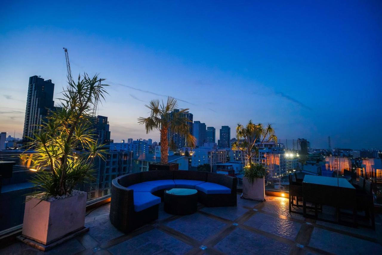 Amaranta Hotel Bangkok Exterior foto