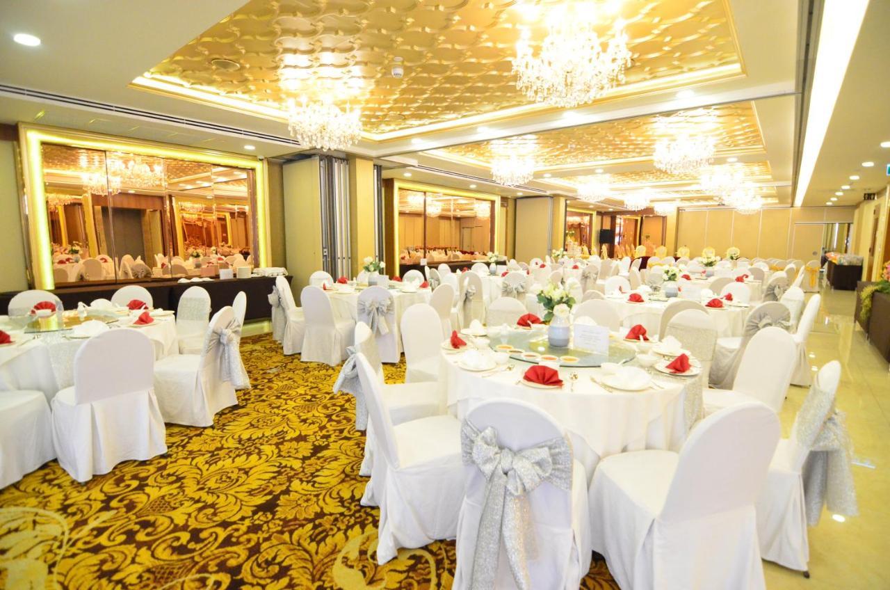 Amaranta Hotel Bangkok Exterior foto