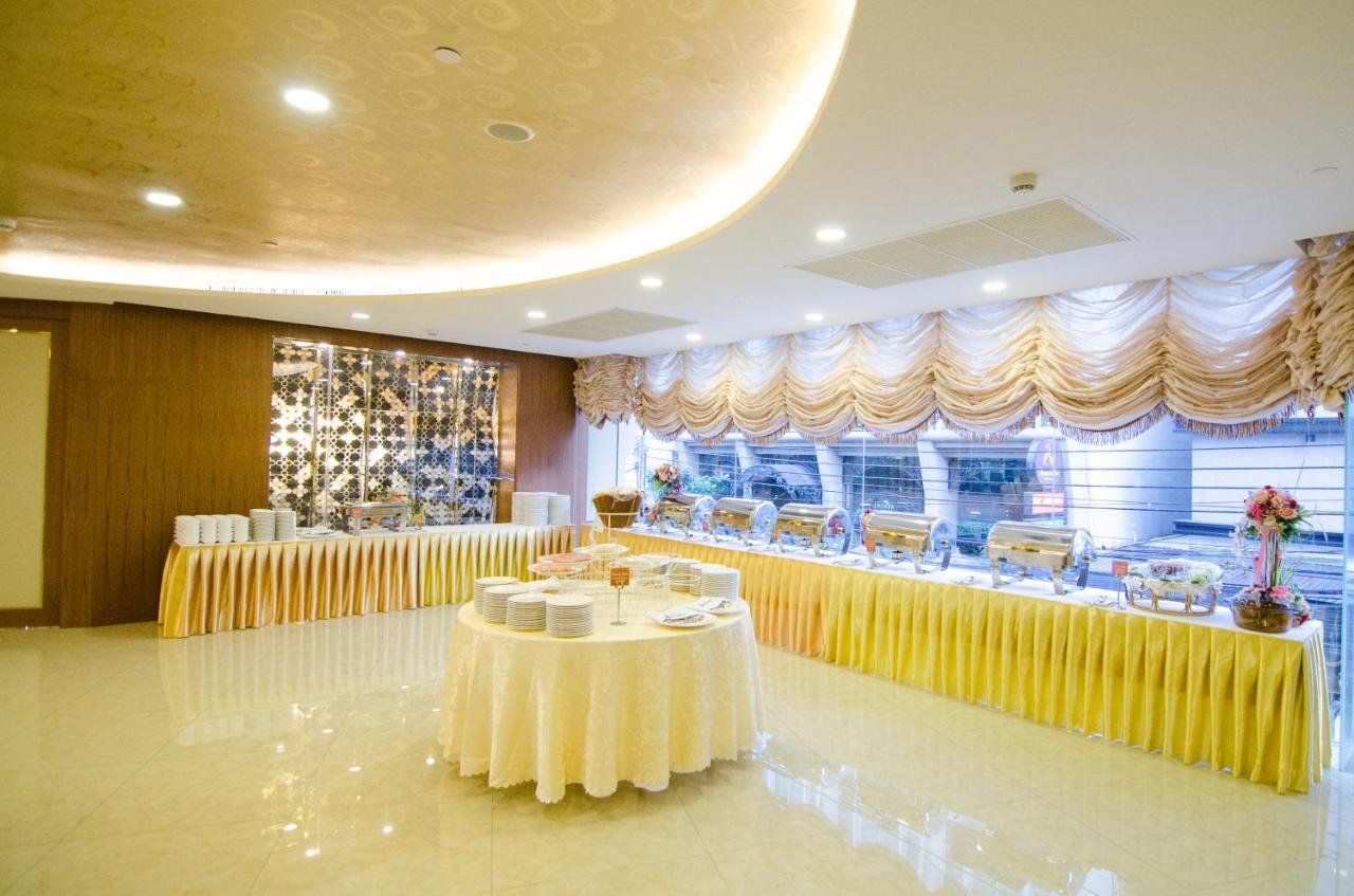 Amaranta Hotel Bangkok Exterior foto